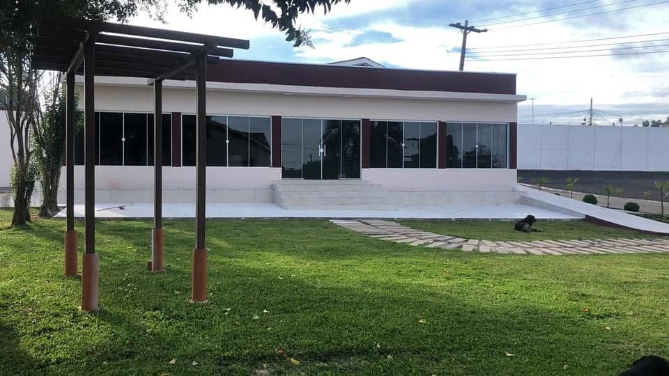 Outro serviço em vidro